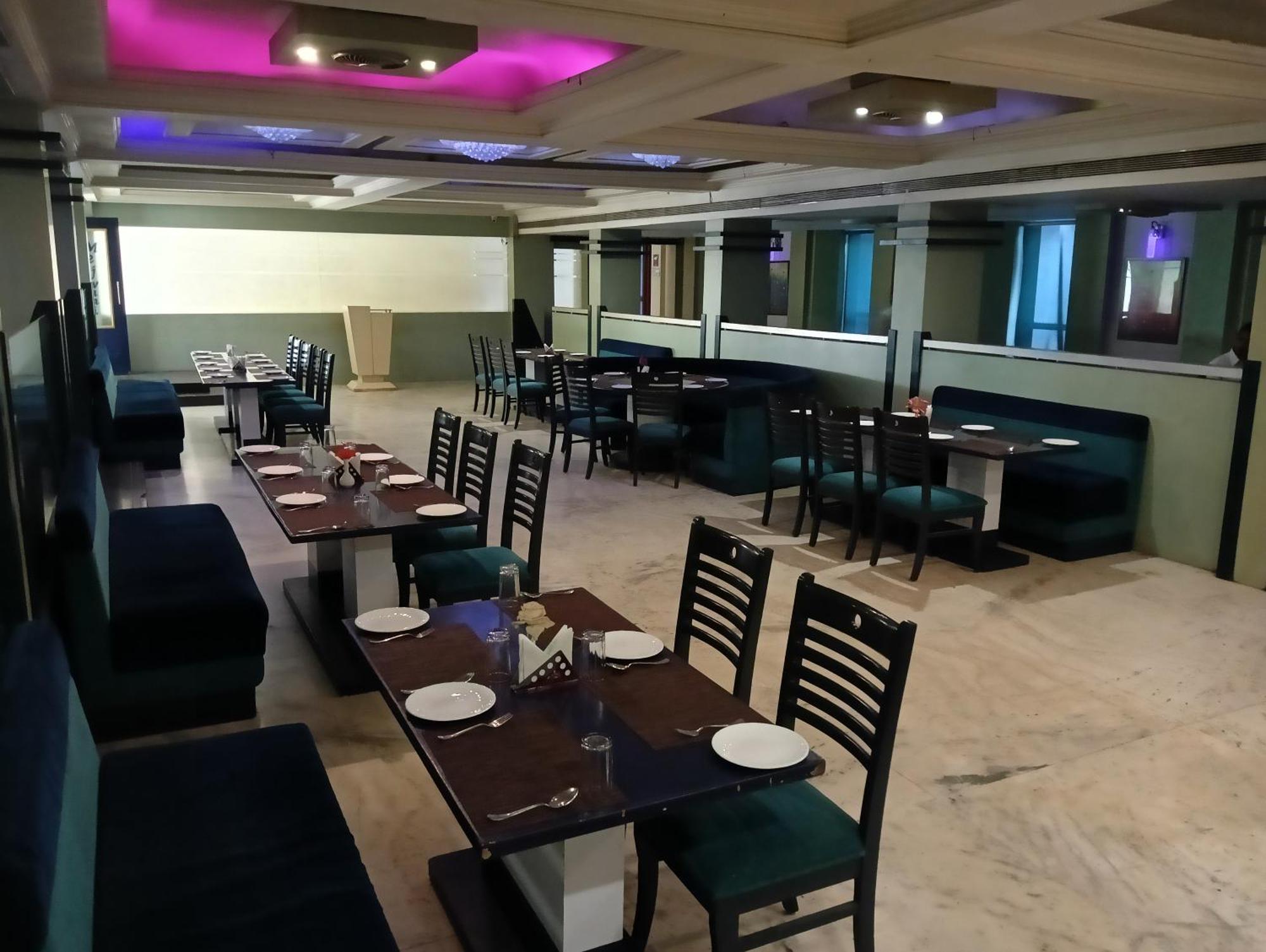 ג'אבלפור Bk Castles Hotel מראה חיצוני תמונה