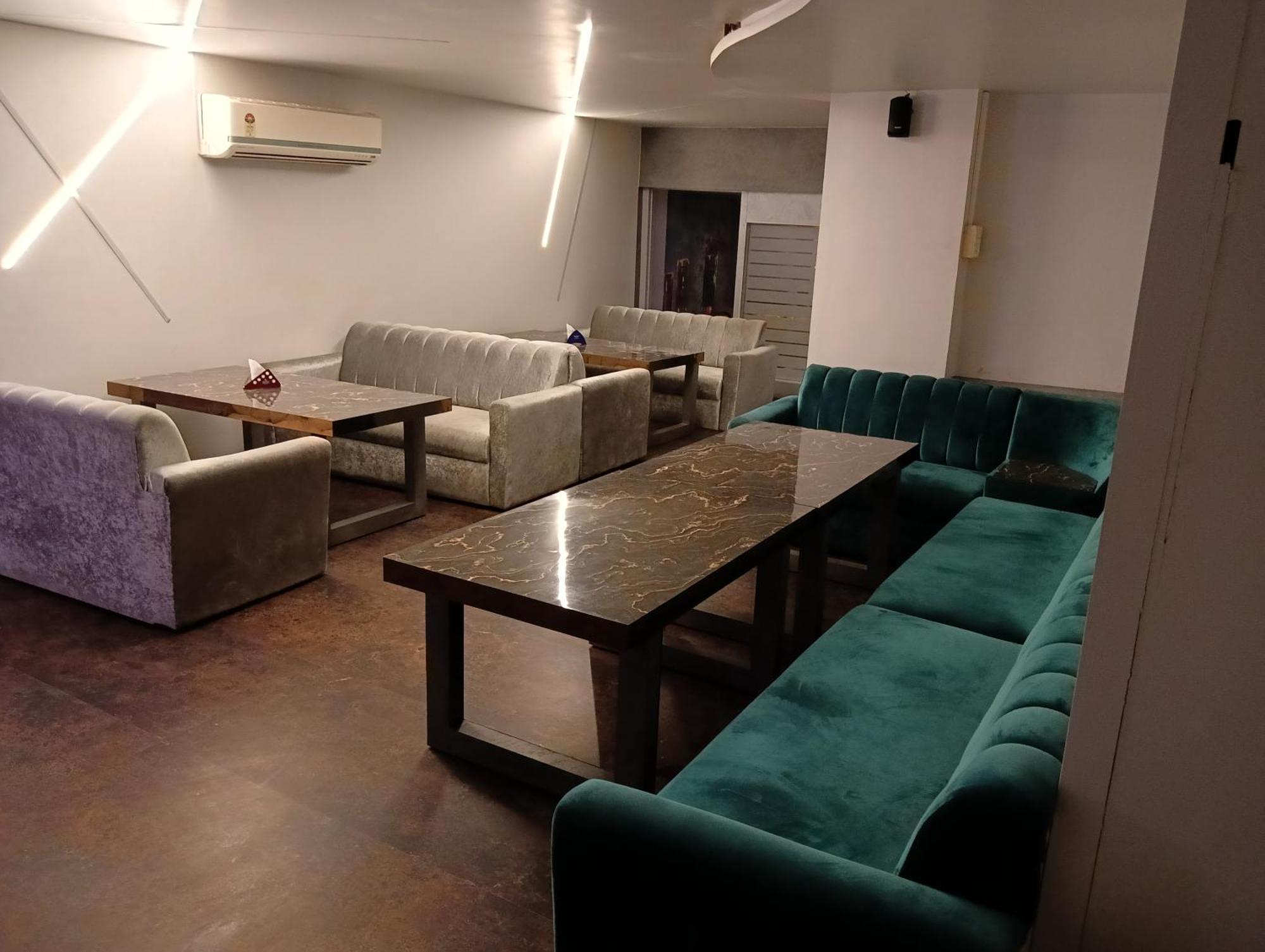 ג'אבלפור Bk Castles Hotel מראה חיצוני תמונה