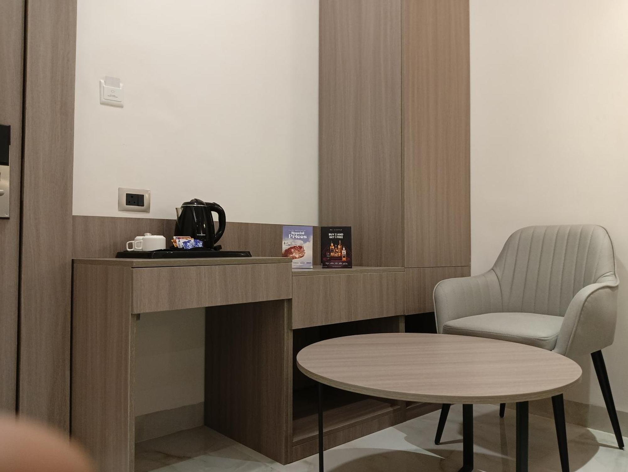 ג'אבלפור Bk Castles Hotel מראה חיצוני תמונה